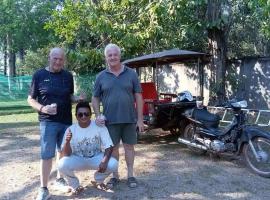 Picnic Dinner & Cooking Class by Siem Reap River